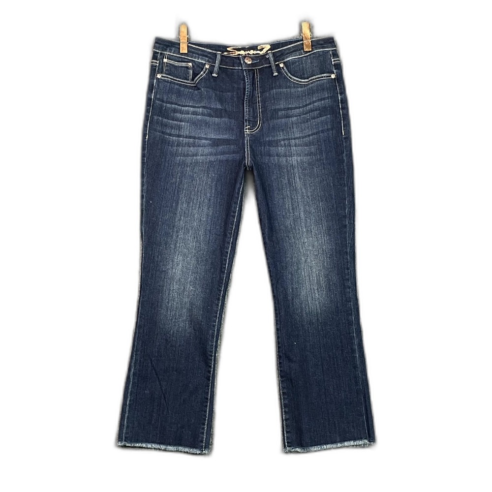 Seven7 Fashion Crop Jeans Womens 12 Denim Bootcut Leg Frayed Hem Grunge Classic